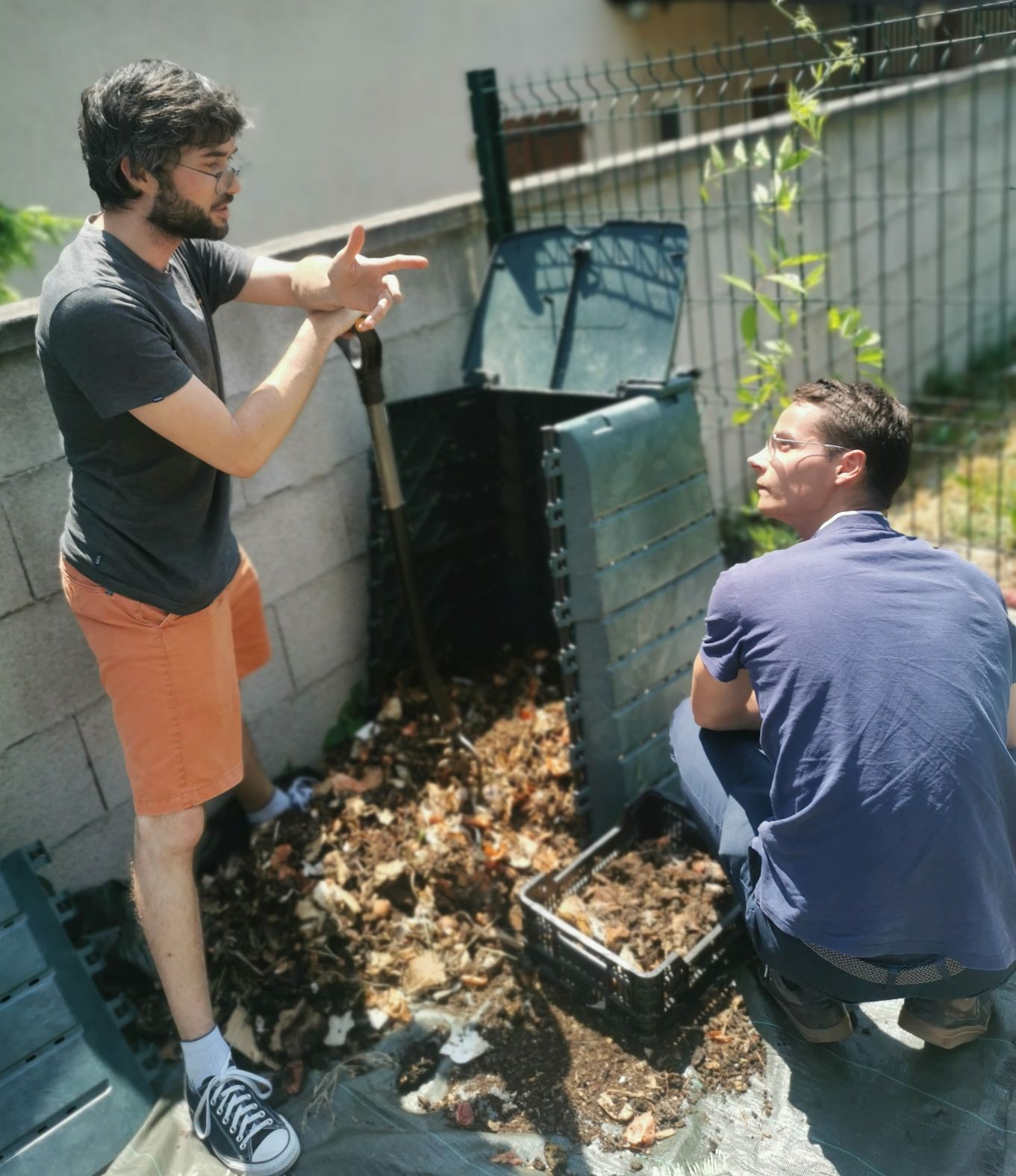 Installation dun compost chez  TPLM.jpg